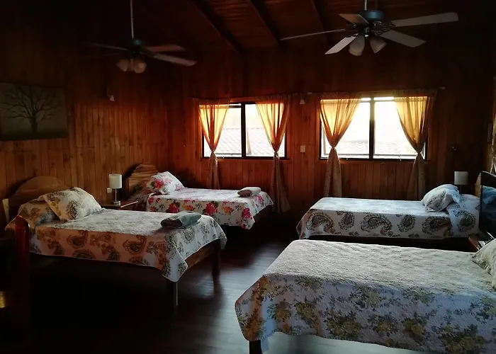 Malayka Lodge